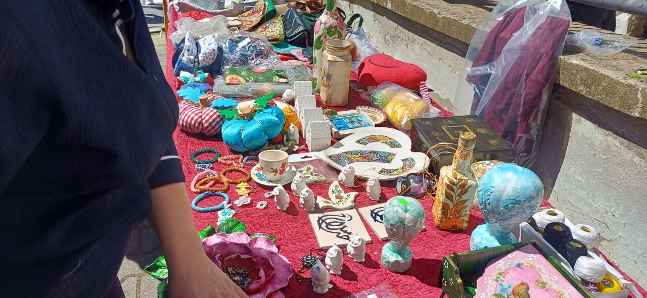 Menteşe’de El Emeği Göz Nuru Kermes: Kursiyerlerin Yıl Boyu Hazırladığı Ürünler Görücüye Çıktı 12